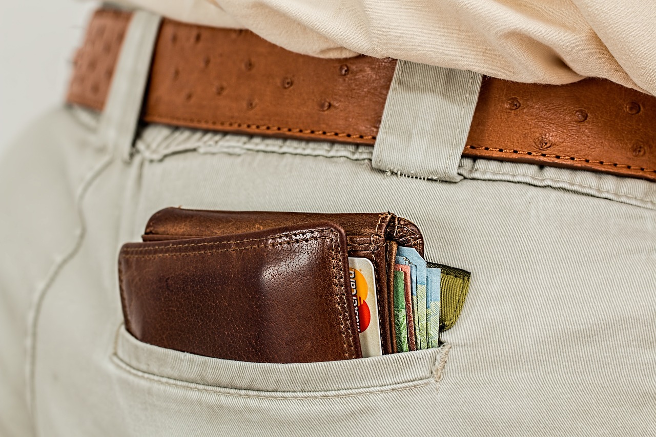 クレジットカードで海外旅行保険が自動付帯される仕組みとは？