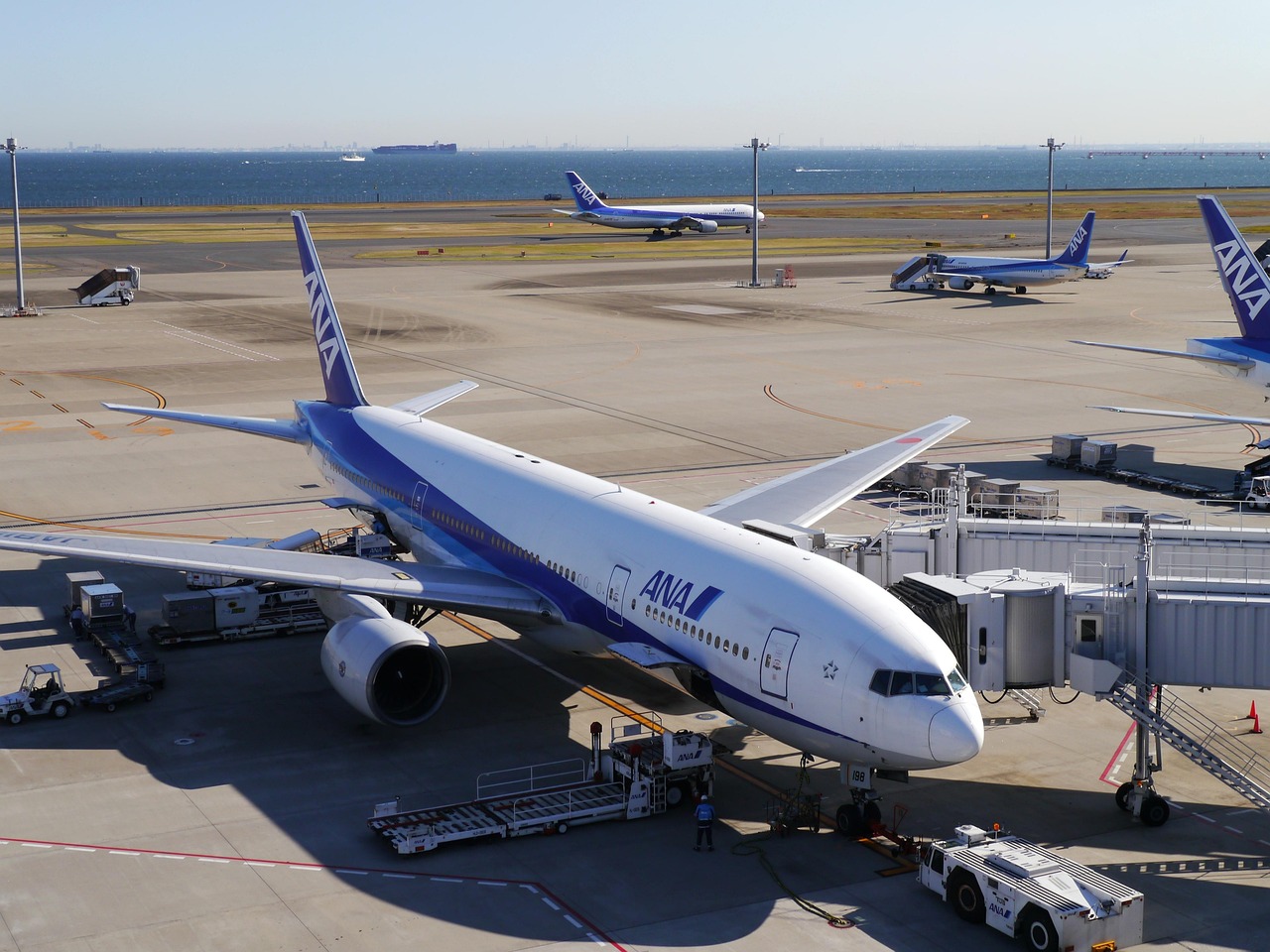 ANAマイルを貯めるために最適なカードはどれですか？