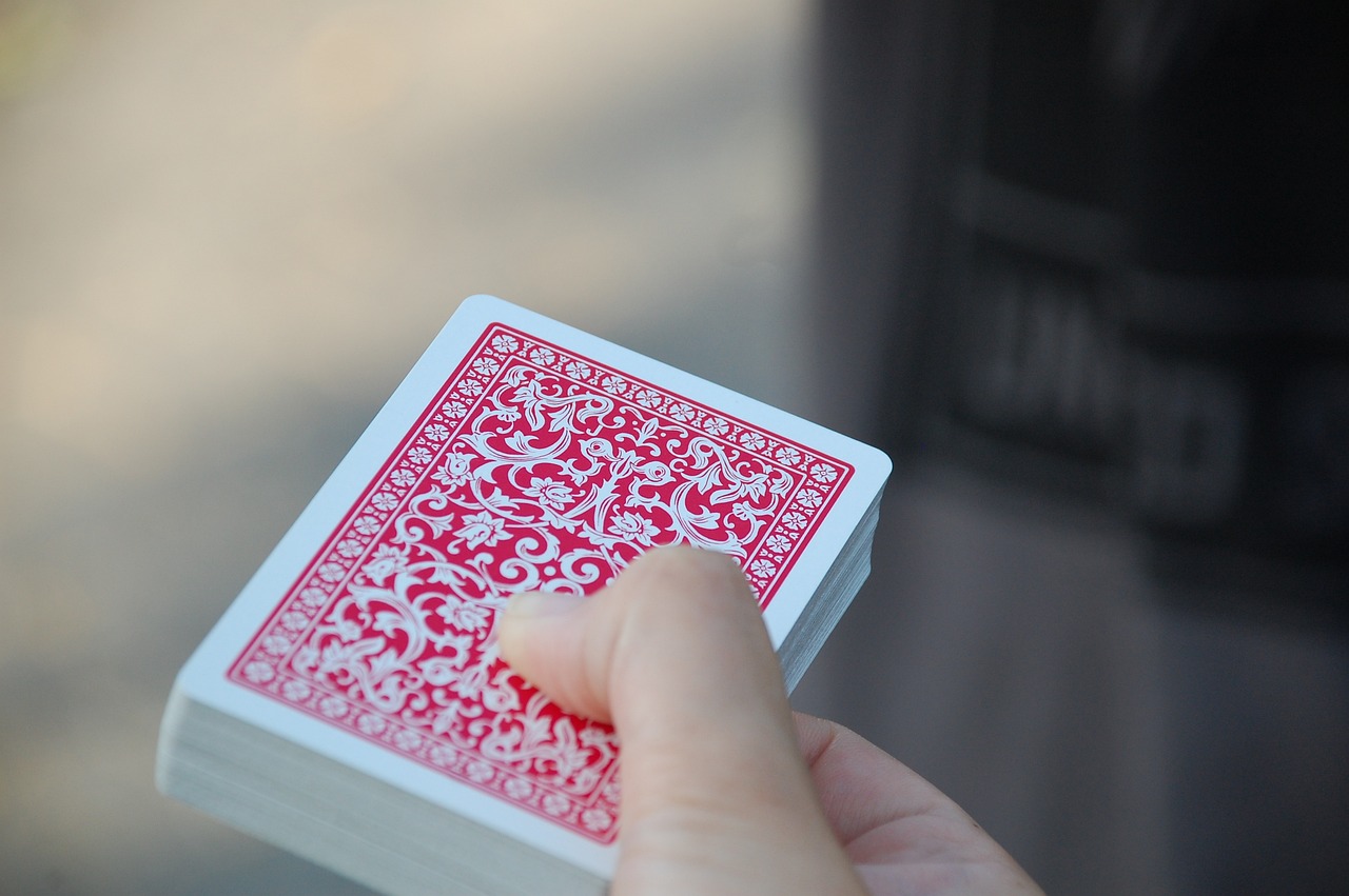 anaマイルを貯めるために最適なカードはどれですか？