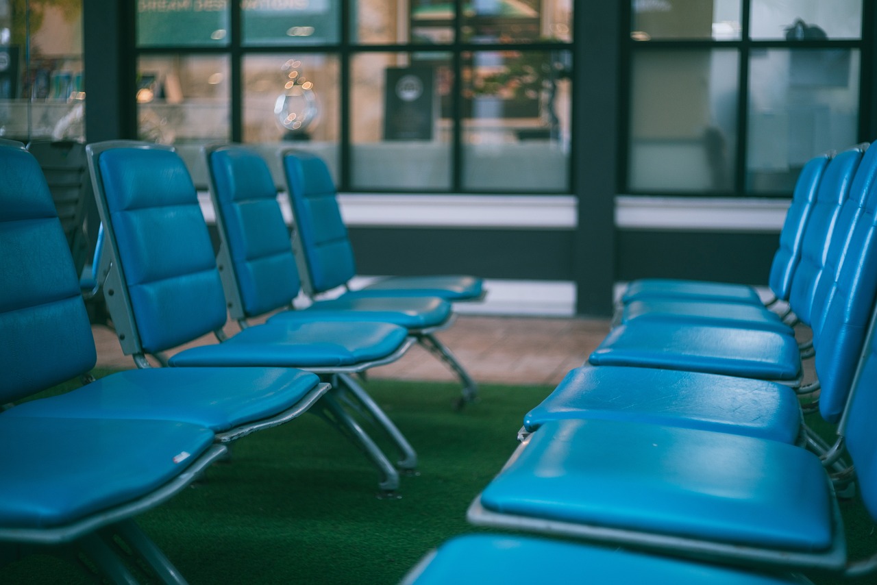 空港ラウンジを利用するための年会費無料のクレジットカードはどれがおすすめ？