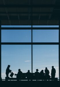 空港ラウンジを無料で使う方法とは？