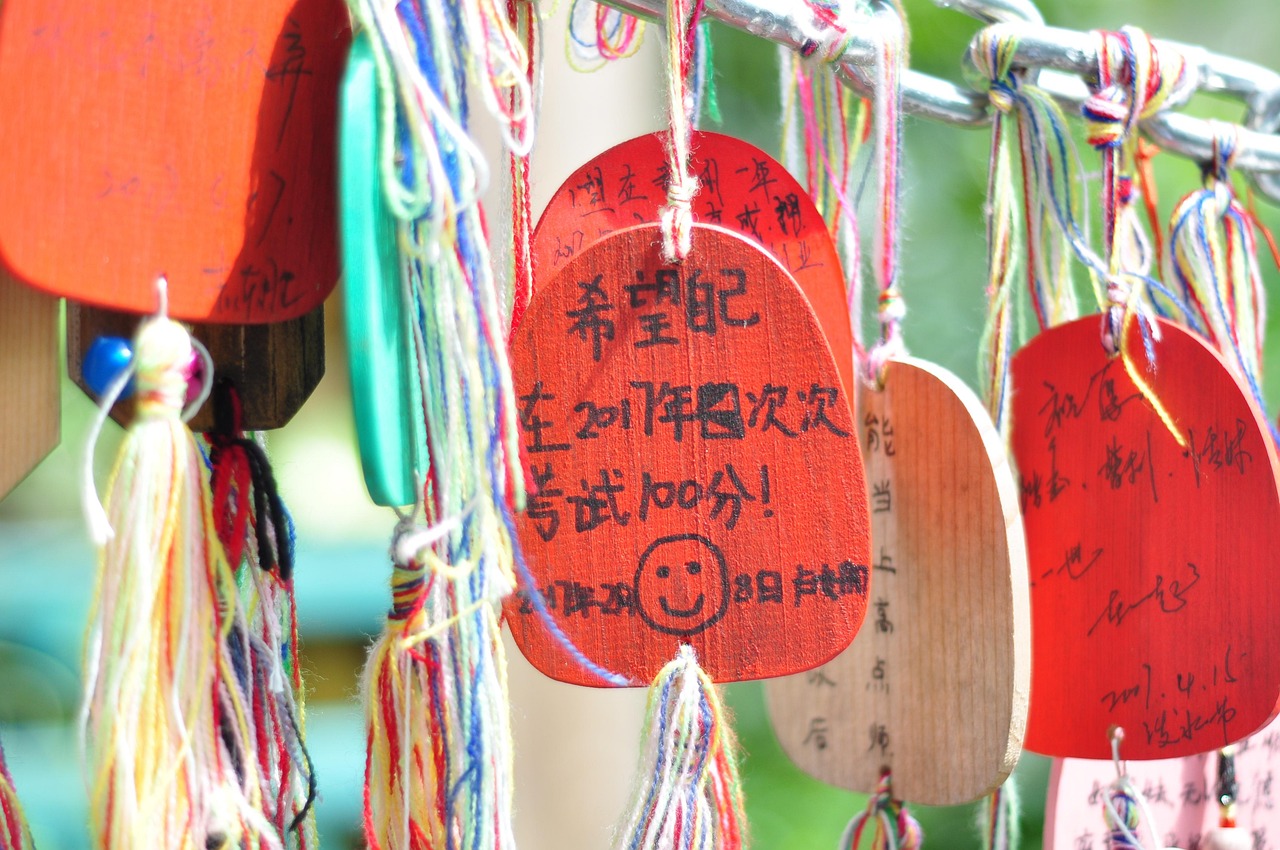 カードのポイント還元率を比較する際の注意点は？