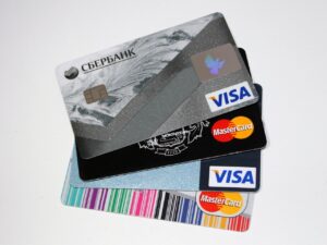 還元率の高いクレジットカードは本当に得？どれを選ぶべきか徹底解説！